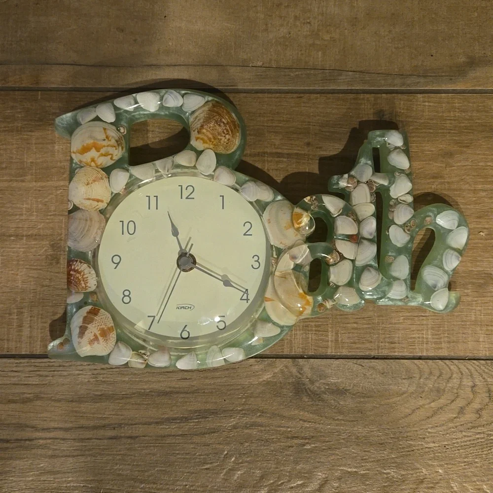 Kirch Lucite - Bath - Seashell Wall Clock